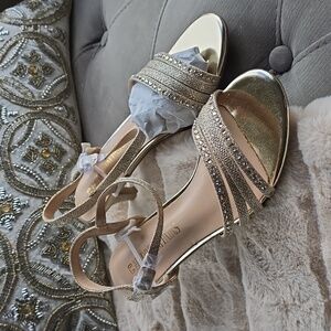 Gold Glitter Heeled Sandal Womens 6.5